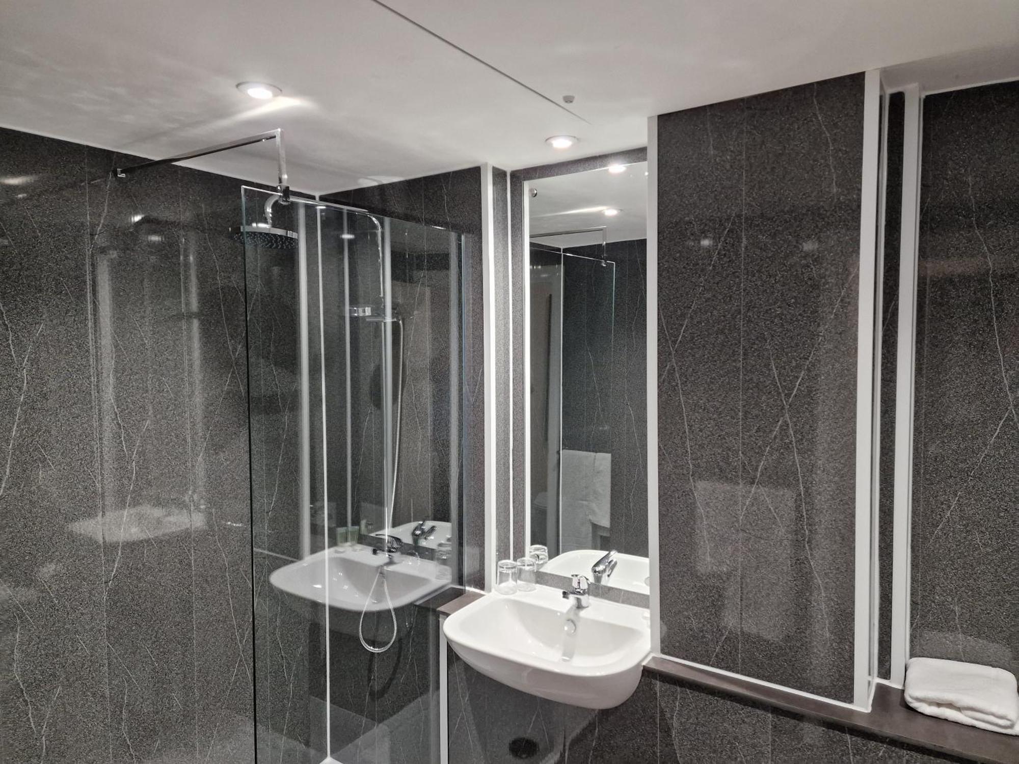 Britannia Hotel Birmingham New Street Station เบอร์มิงแฮม ภายนอก รูปภาพ