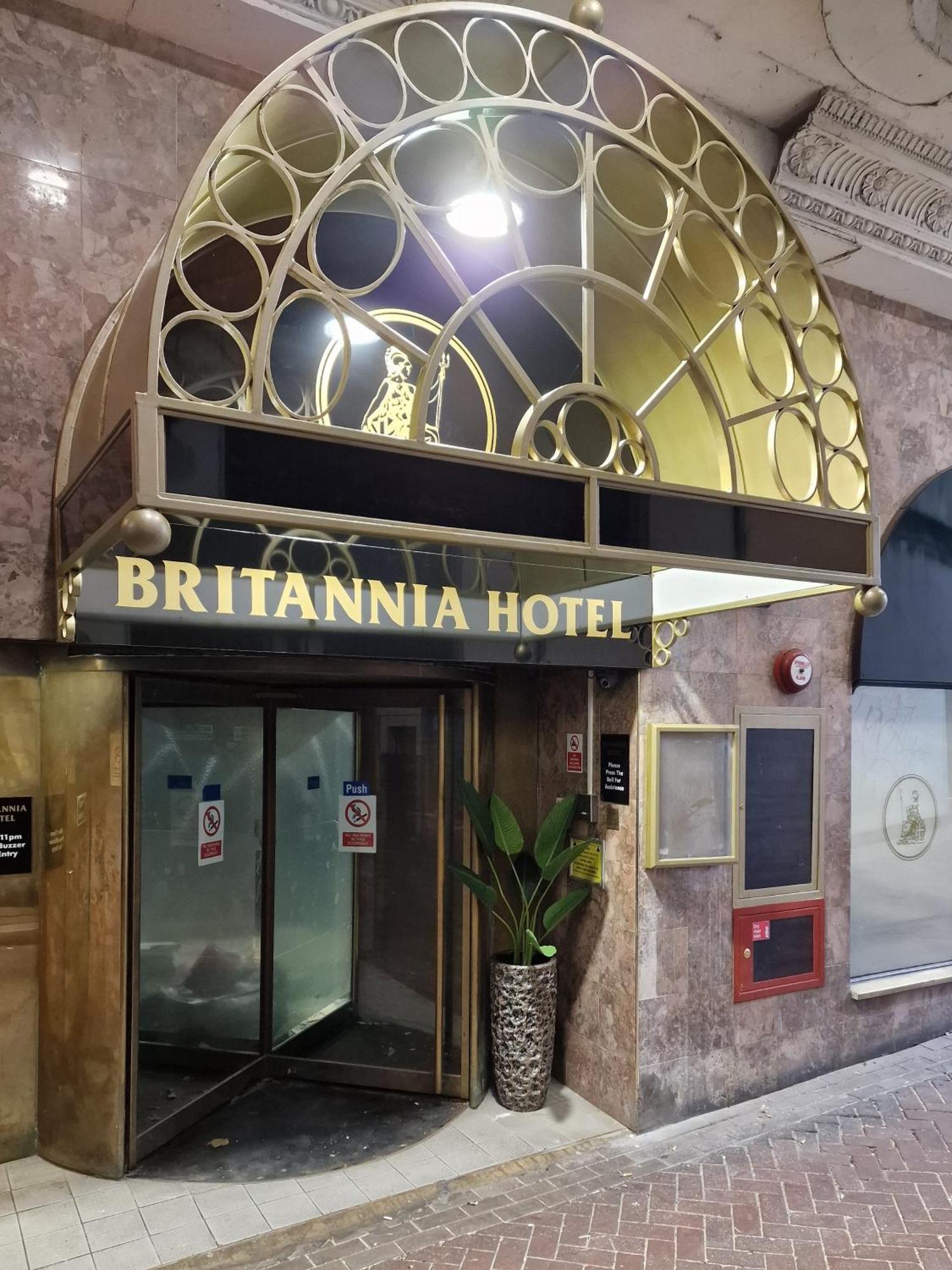 Britannia Hotel Birmingham New Street Station เบอร์มิงแฮม ภายนอก รูปภาพ